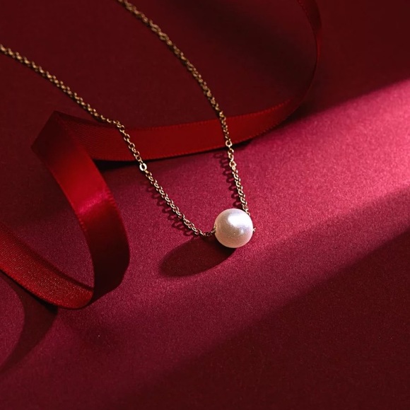 NEW Pearls of Love Necklace - Picture 4 of 4